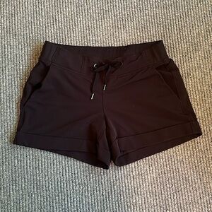 Athleta black stretch at leisure shorts, size 4
